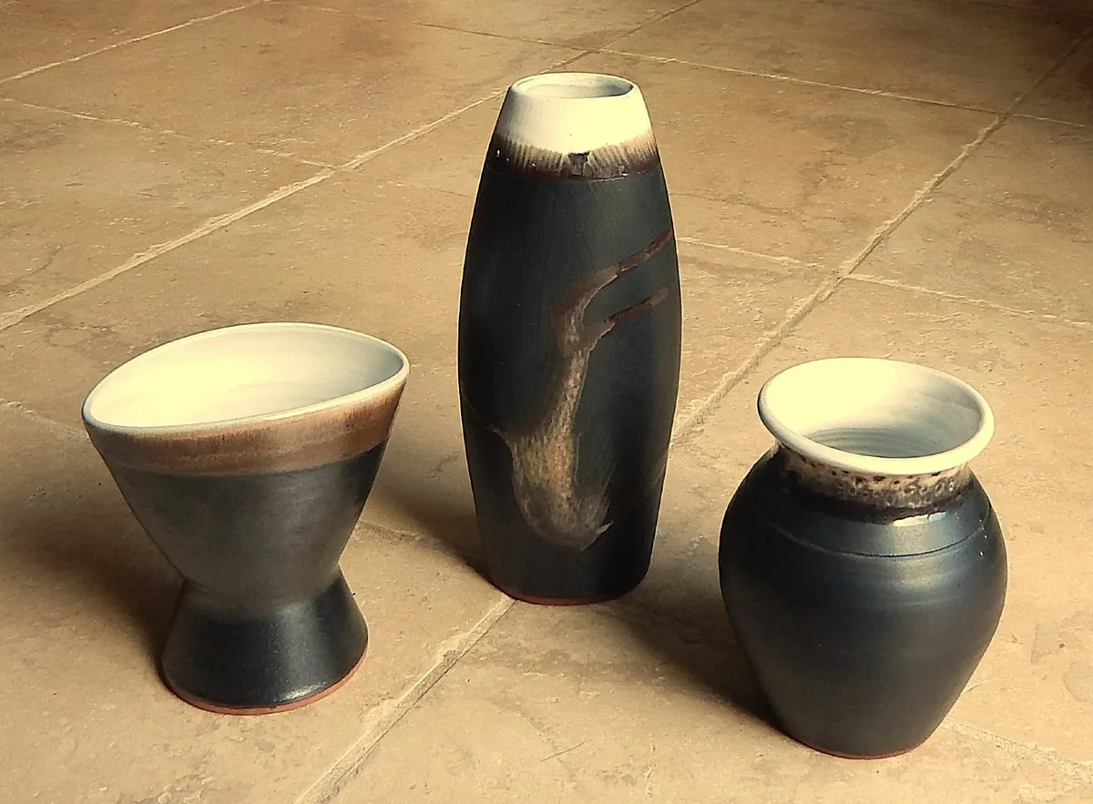 3 Stephen Pearce Pottery Vases - Image 1
