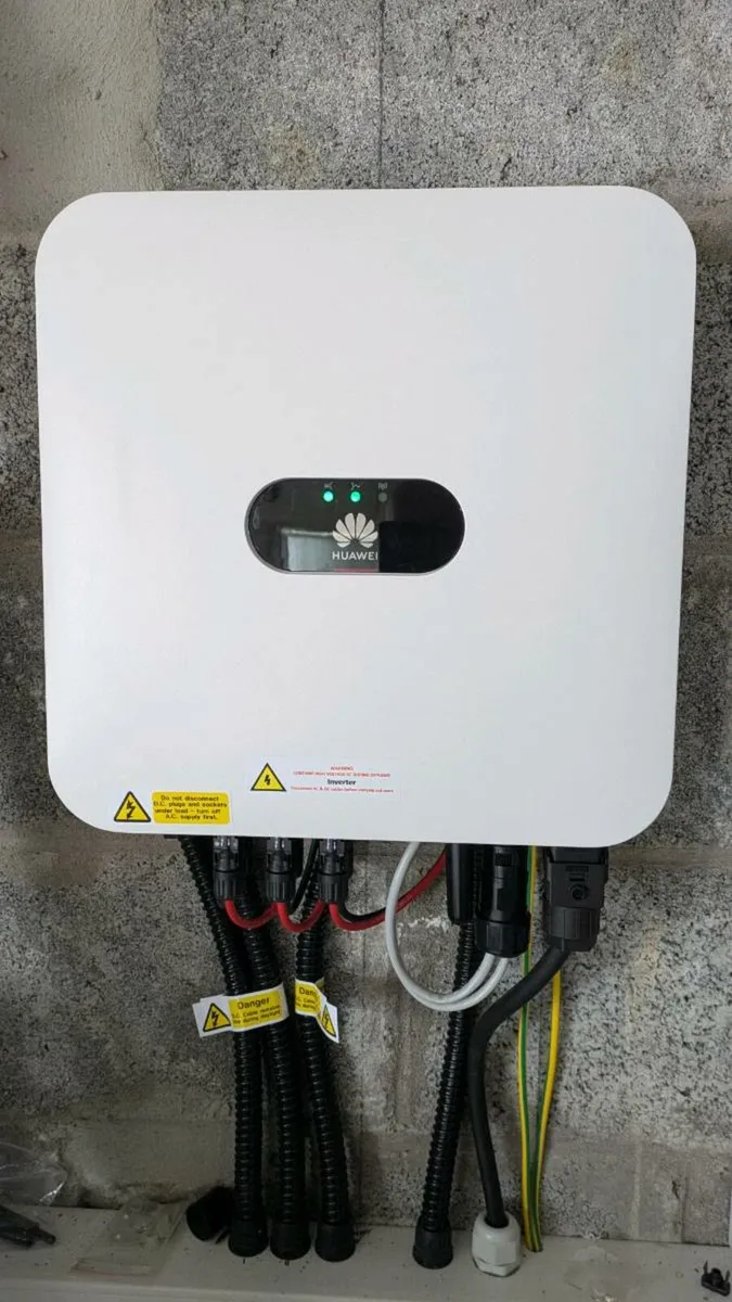 Huawei 5kW Hybrid Inverter - Image 1