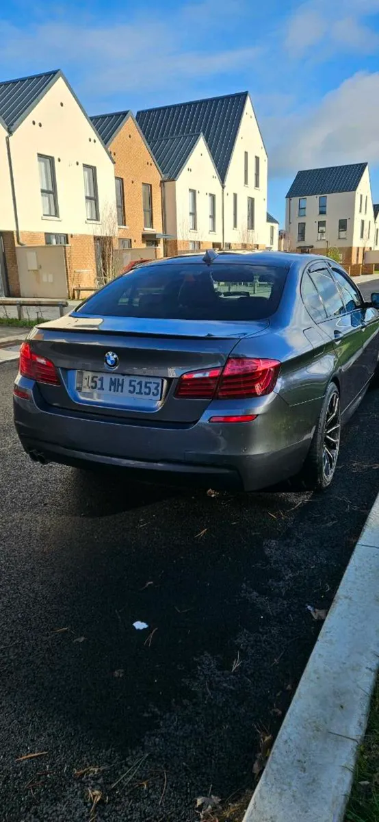 BMW 5-Series 2015 - Image 3