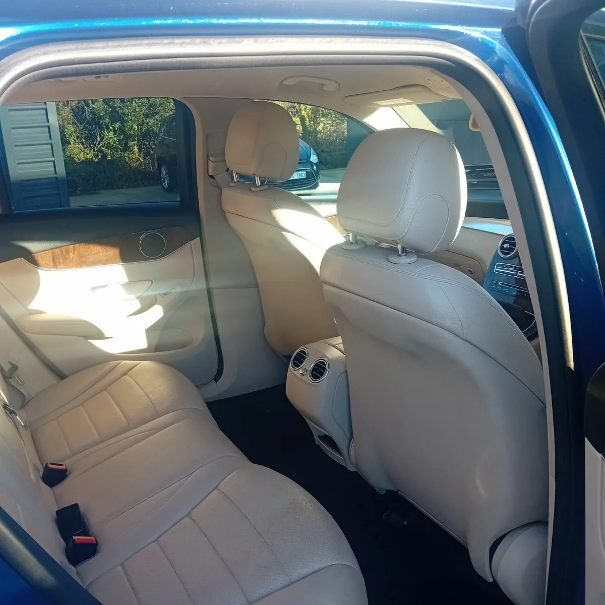 Mercedes-Benz GLC 2017 - Image 3