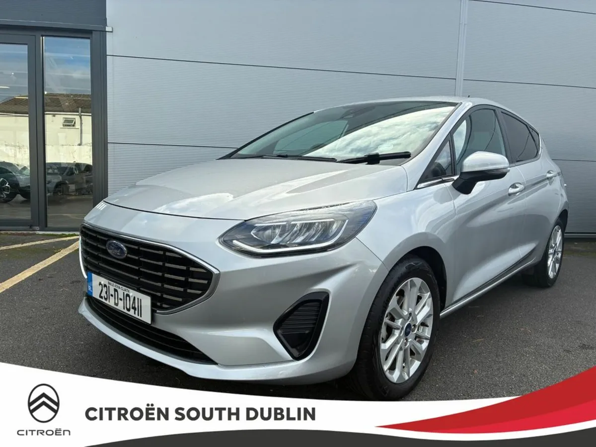 Ford Fiesta Titanium, Petrol, Manual, 11000 Kilome - Image 2