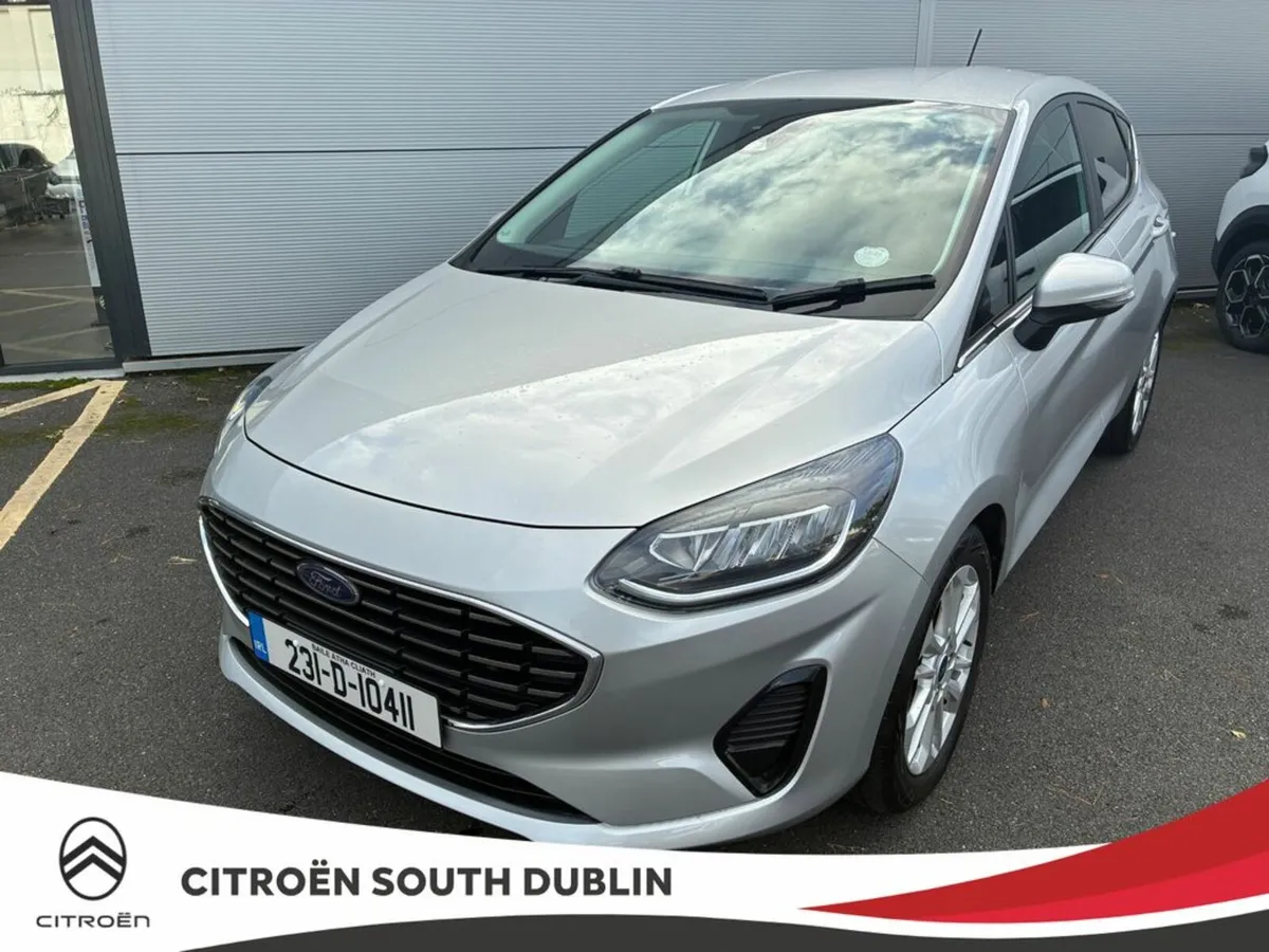 Ford Fiesta Titanium, Petrol, Manual, 11000 Kilome - Image 4