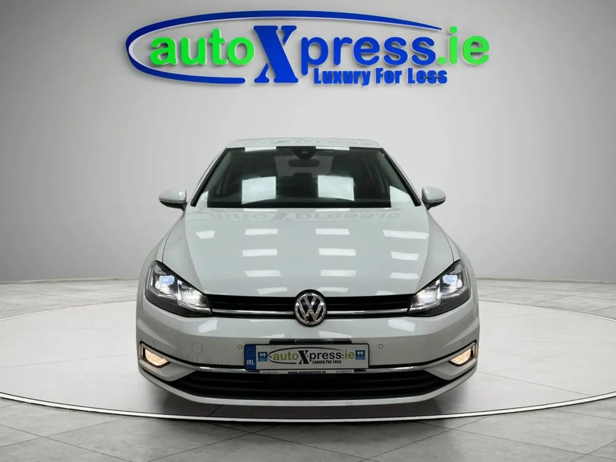 Volkswagen Golf TDI HIGH LINE Automatic , Low mile - Image 3