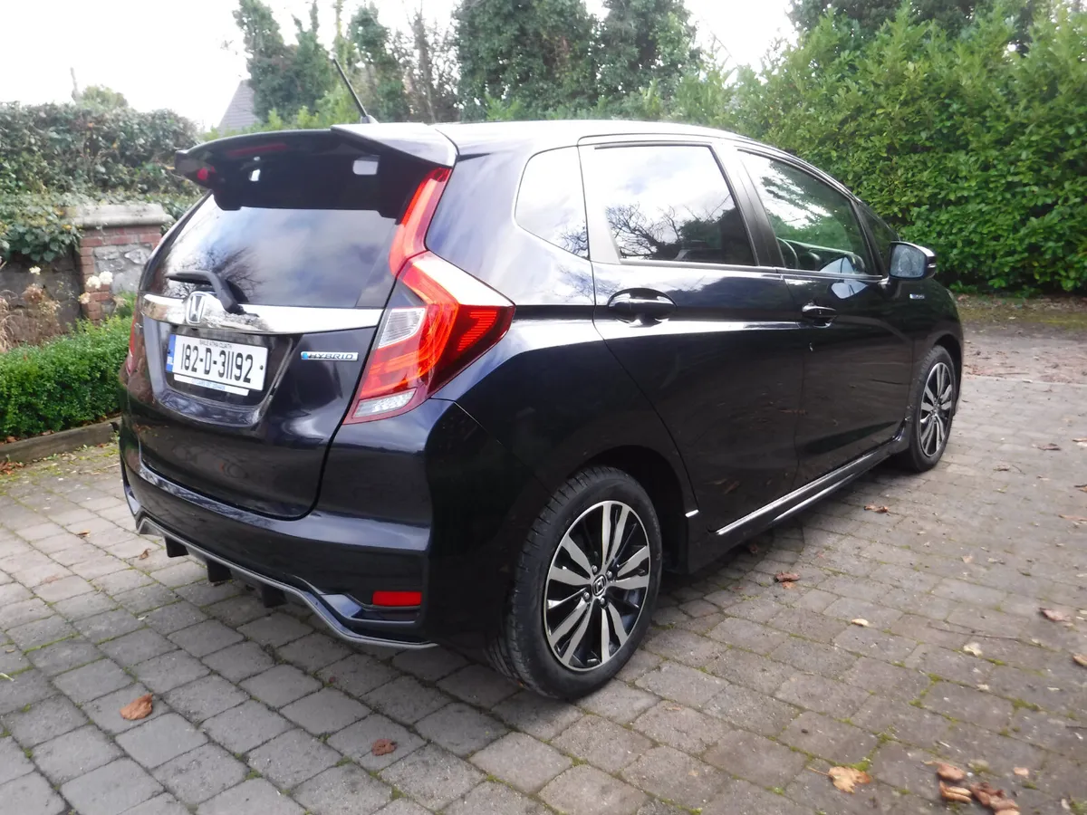 HONDA FIT 1.5 AUTO HYBRID SPORTS NCT 11/27 ANDROID - Image 3