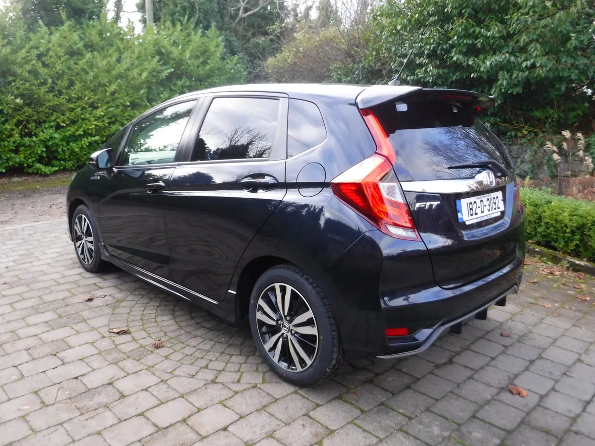 HONDA FIT 1.5 AUTO HYBRID SPORTS NCT 11/27 ANDROID - Image 4
