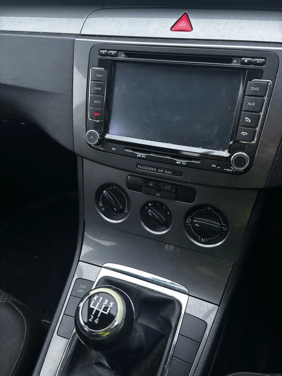 VW Passat - Image 3