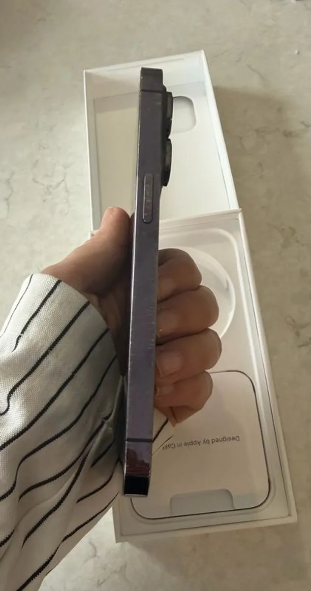 iPhone 14 Pro - Image 4