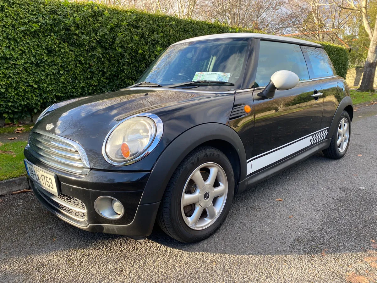 Mini Cooper Diesel - €2,750 - Image 1