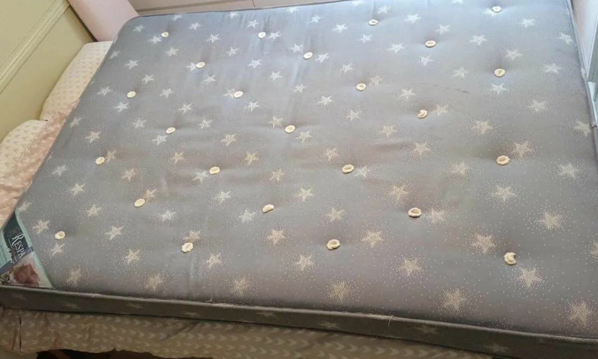 Mattress King size 5ft - Image 3