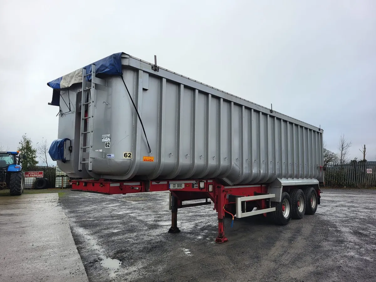 2014 Fruehauf Bulk Alloy Tipping Trailer - Image 2