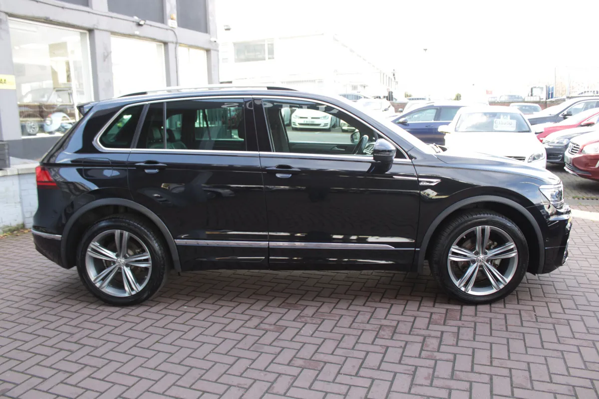 2.0TDI 150BHP R-LINE EDITION 4 MOTION  AUTOMATIC / - Image 3