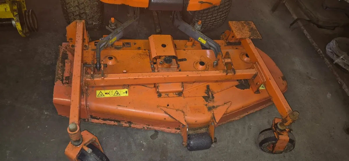 Kubota decks - Image 2