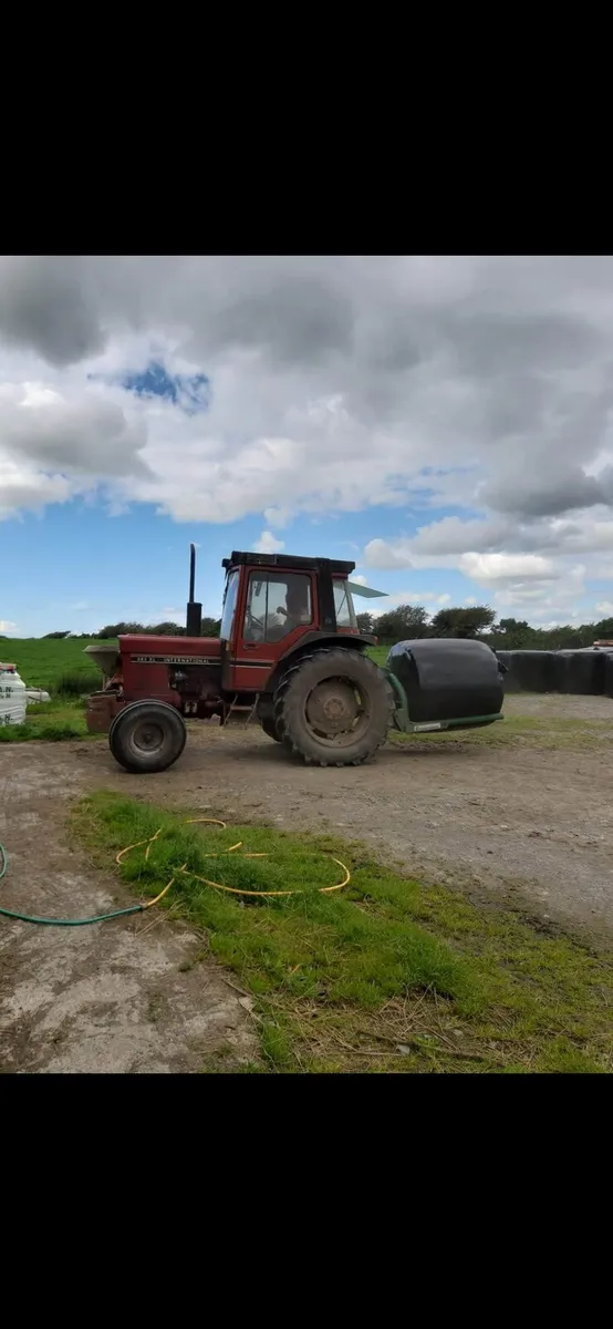 International 885xl - Image 1