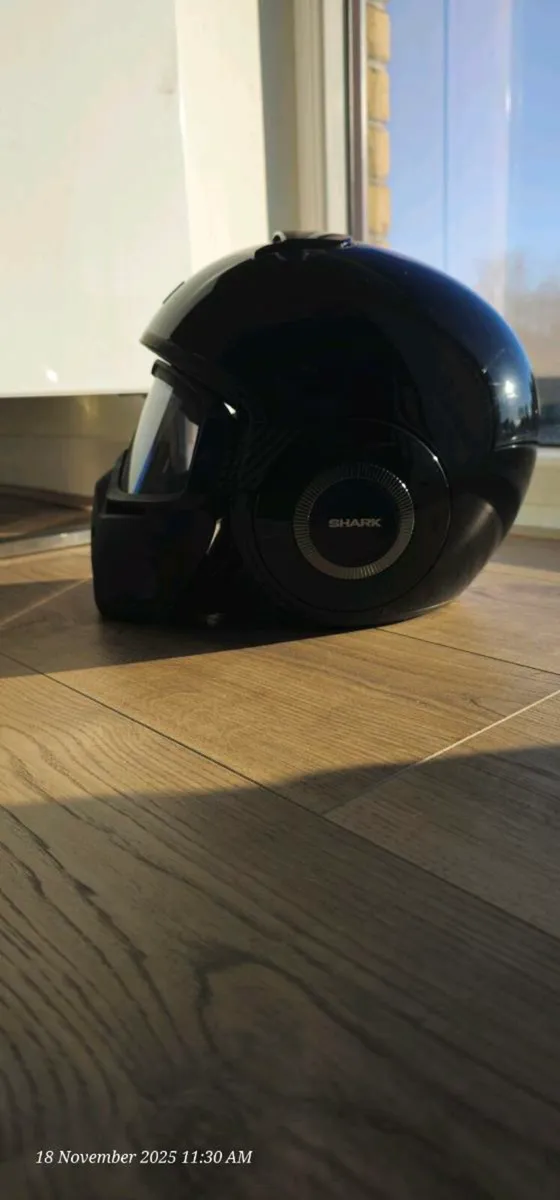 Used leather pants, helmets - Image 1