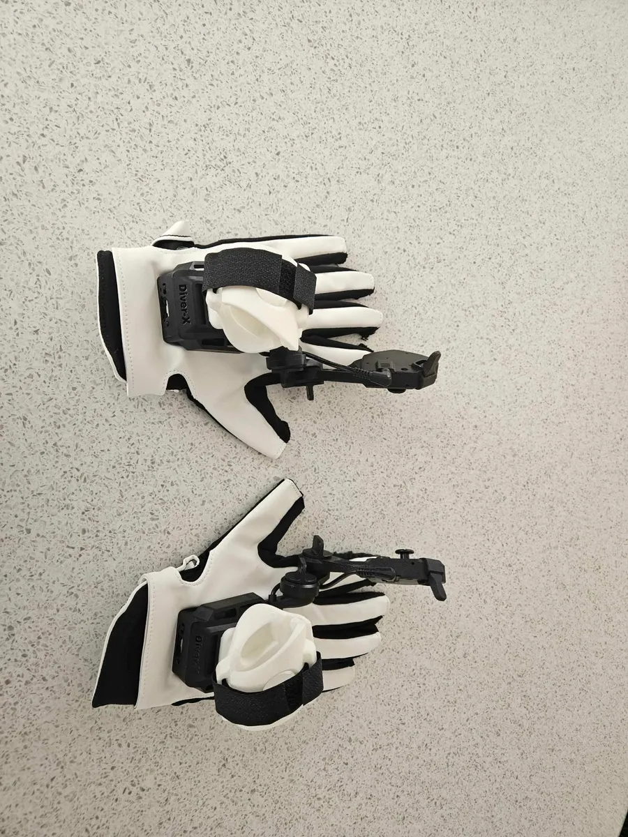 VR Diver-x Contact glove 2 - M - Image 3