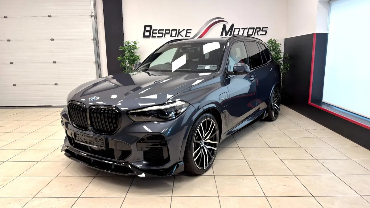 BMW X5 45e MSPORT - Image 1