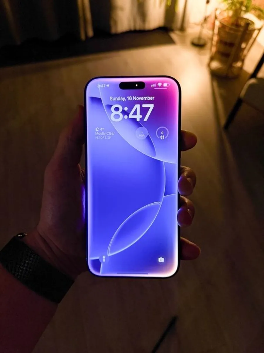 iPhone 16 Pro Max 512G (Unlocked) - Image 1