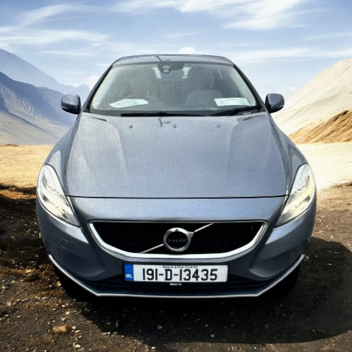 2019 Volvo V40 D3 (150hp) Momentum Automatic - Image 3