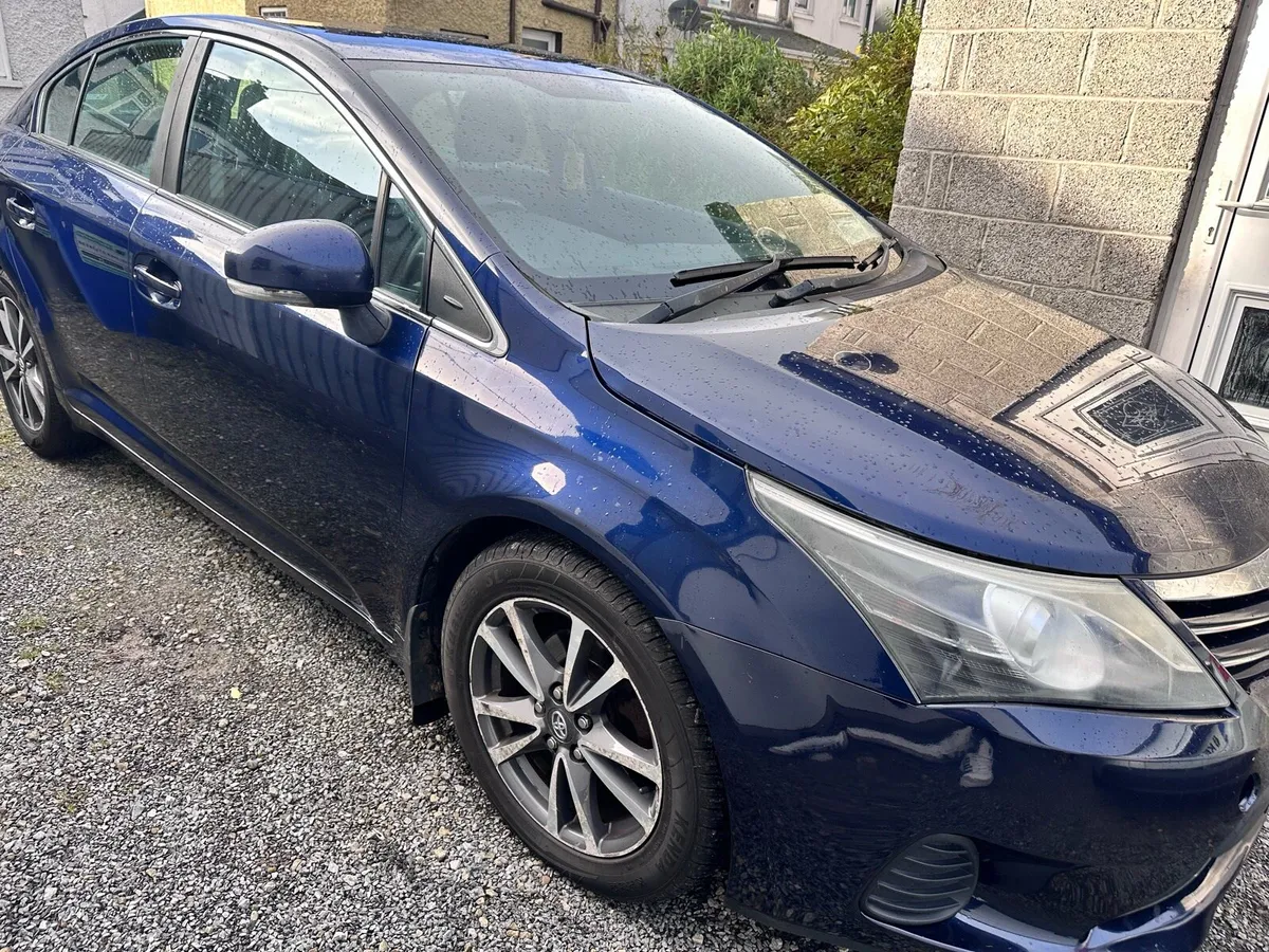 Toyota avensis 131 - Image 1