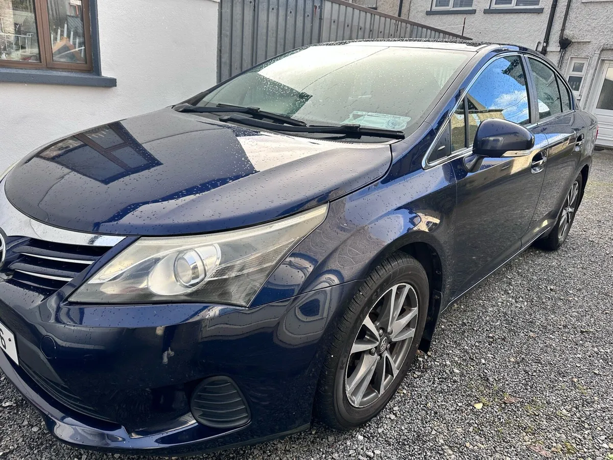 Toyota avensis 131 - Image 2