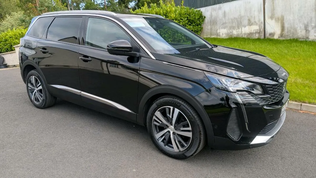 2021 Peugeot 5008 7 seater - Image 1