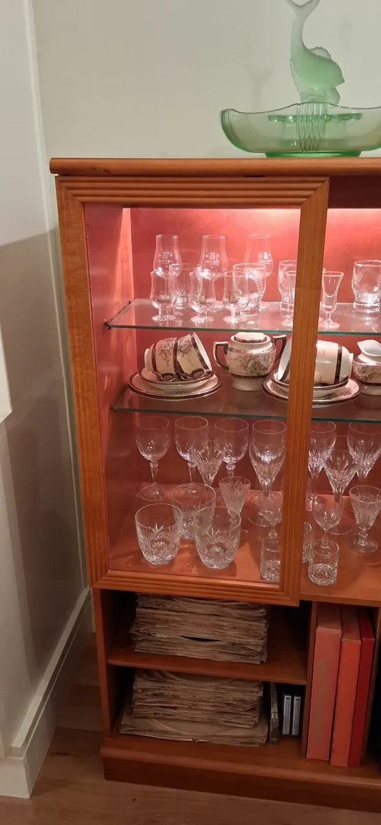 Mid-century Cherrywood Display Cabinet - Image 3