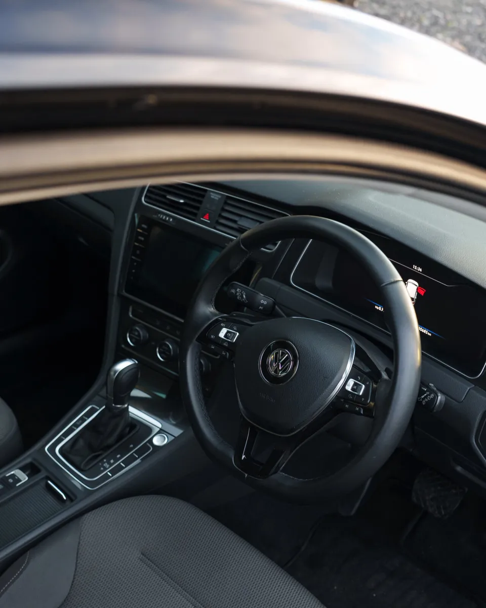 Volkswagen Golf Comfortline 1.2 - Image 4