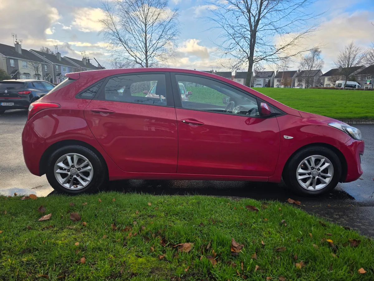 Hyundai i30  ( NCT and TAX ) automatic ! - Image 3