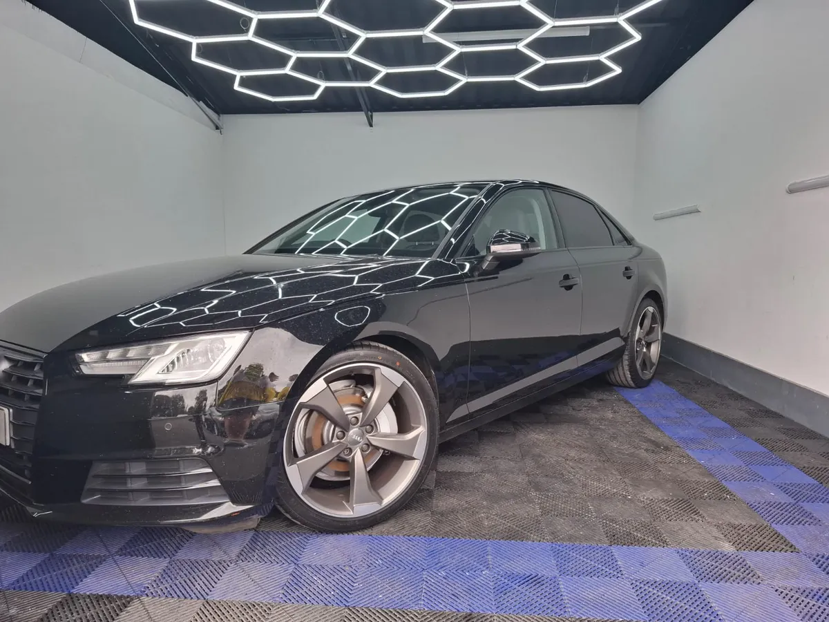 2017 AUDI A4 2.0 TDi SPORT - Image 4