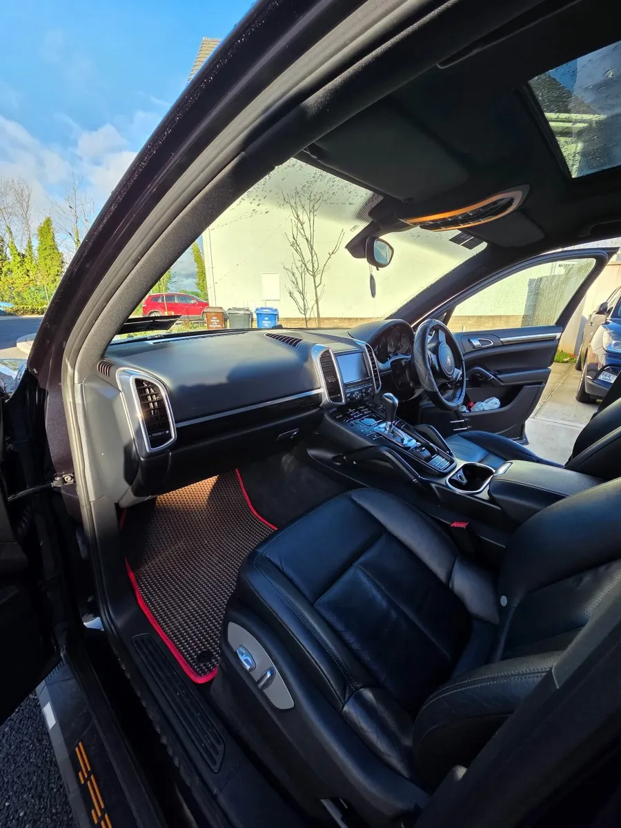 Porsche Cayenne 3.0 diesel - Image 4