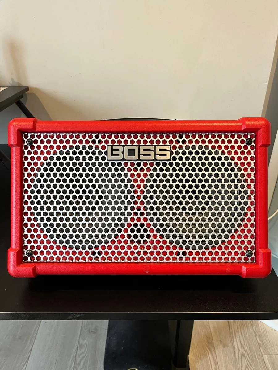 Portable PA speaker and guitar amp Cube Street II - Image 1