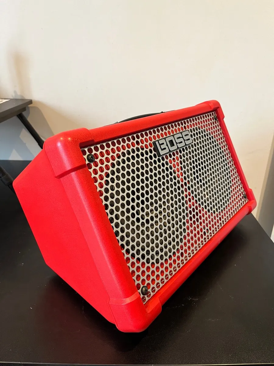Portable PA speaker and guitar amp Cube Street II - Image 3