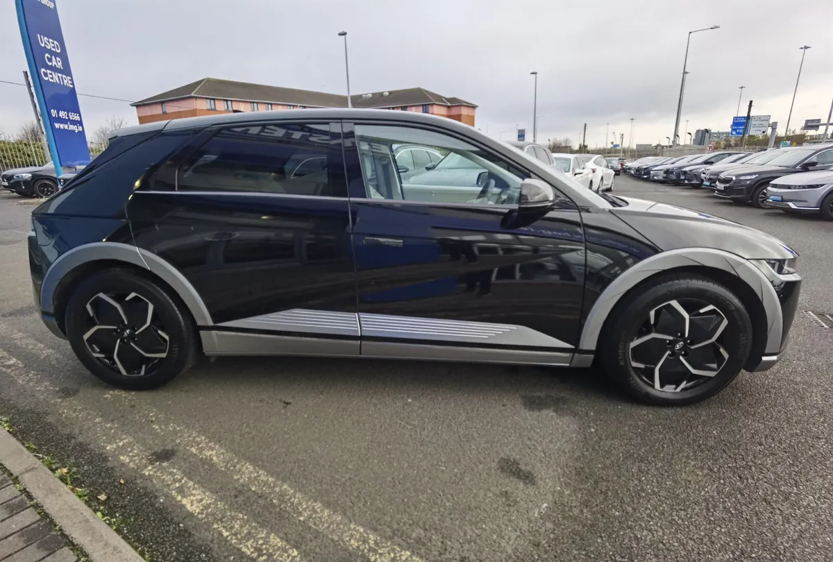HYUNDAI IONIQ 5 73KWH PREMIUM - Image 4