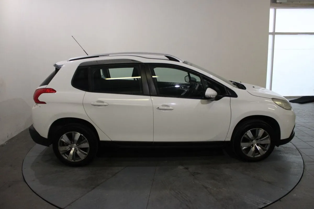 Peugeot 2008 1.4 HDI Active 5DR - Image 3