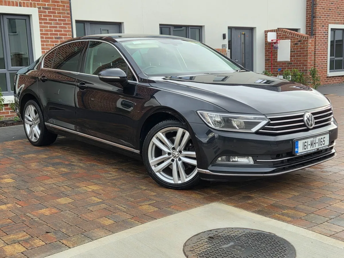 Volkswagen Passat 2016 - Image 1