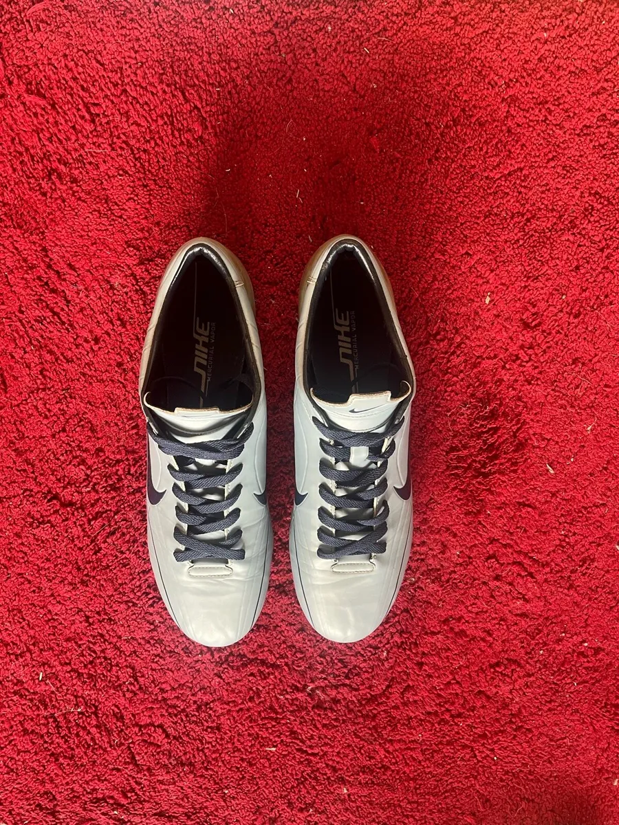 Nike Mercurial Vapor II SG football boots size 9.5 - Image 4