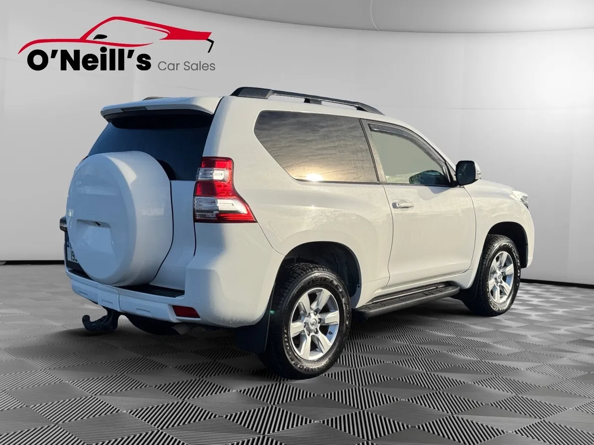 Toyota Land Cruiser 2015 *NO VAT* SWB COMMERCIAL - Image 3