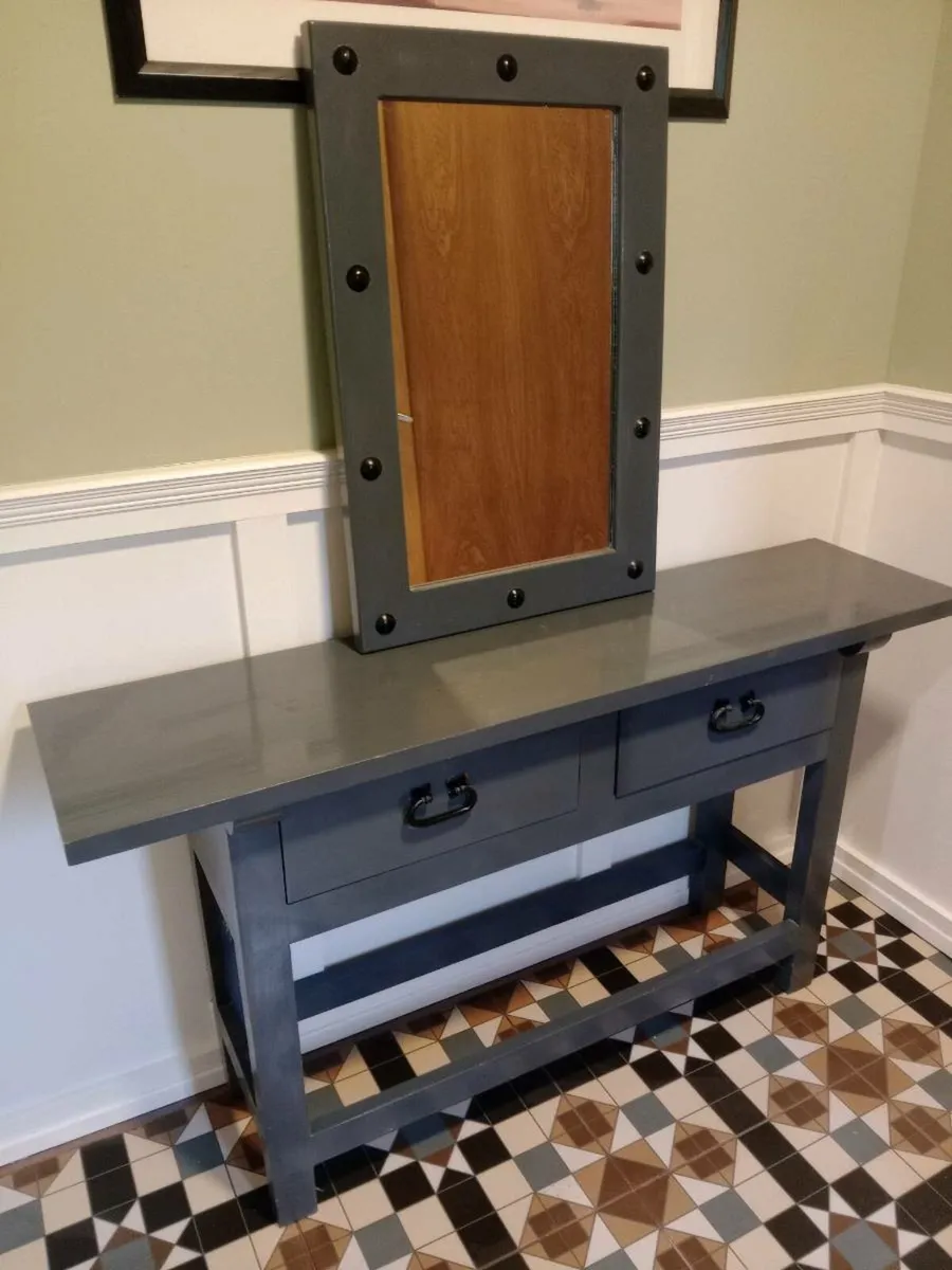 Console table with mirror - Image 1