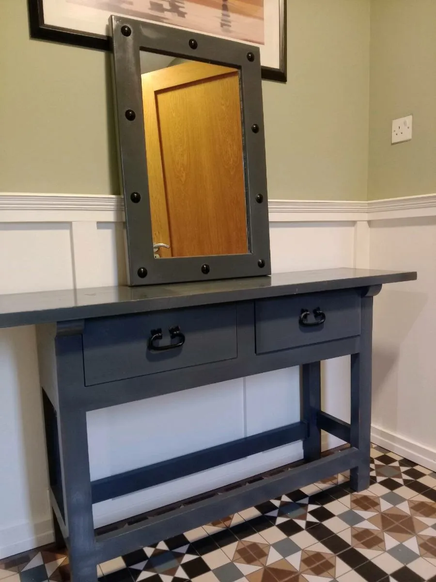 Console table with mirror - Image 2