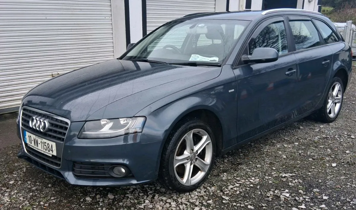 * Audi A4 Avant * - Image 1