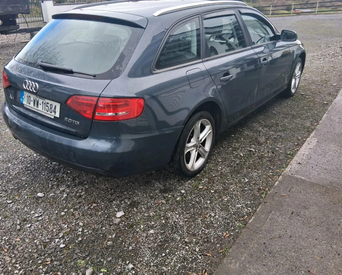 * Audi A4 Avant * - Image 4