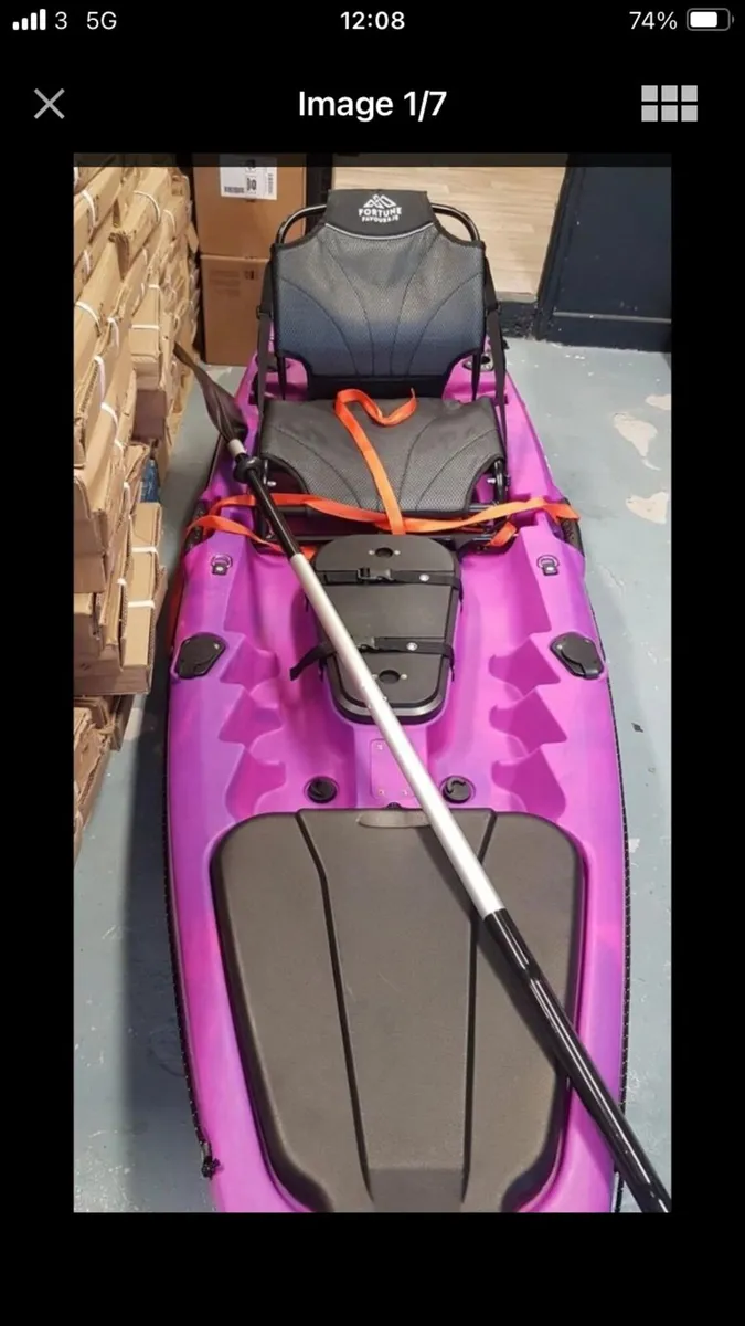 Fishing kayak - Image 3