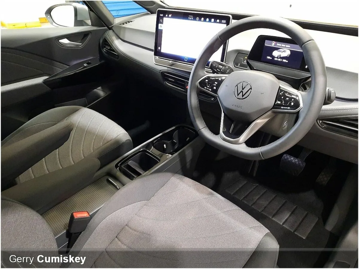 Volkswagen ID.3 Pure Match 52kWh - Image 2