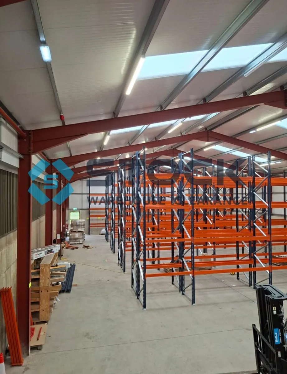 Wide rang of pallet racking - Image 1
