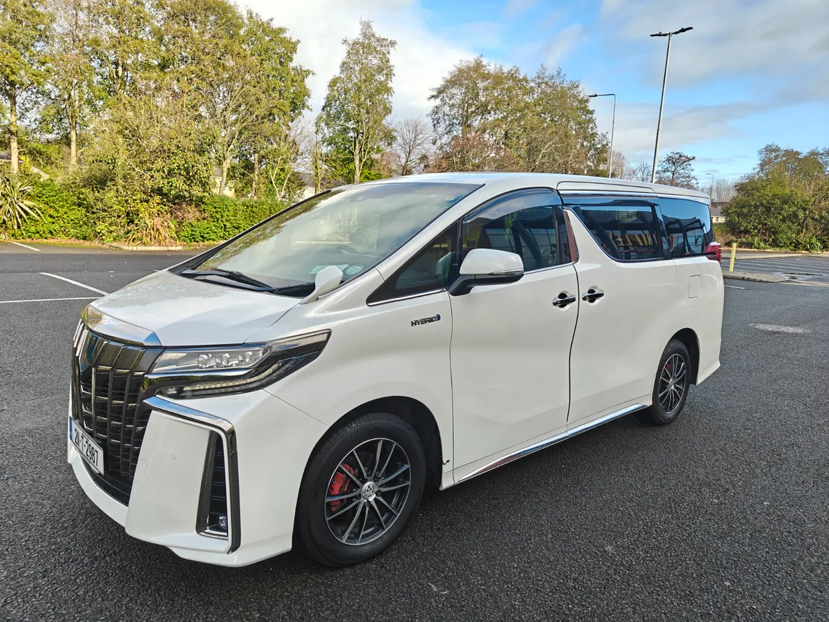 211 Toyota Alphard Automatic - Image 3