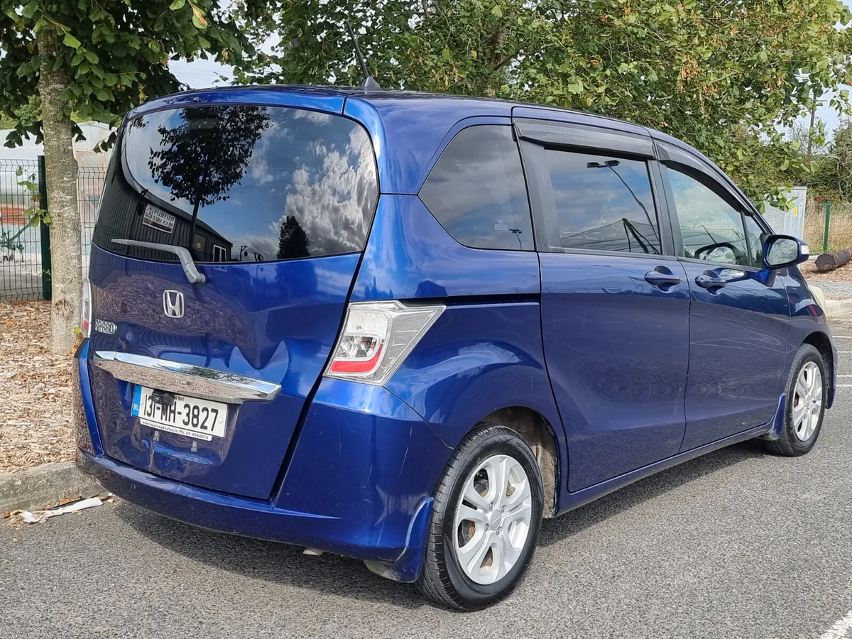€4990 2013 HONDA FREED 7 seat AUTOMATIC NCT'd€4990 - Image 1