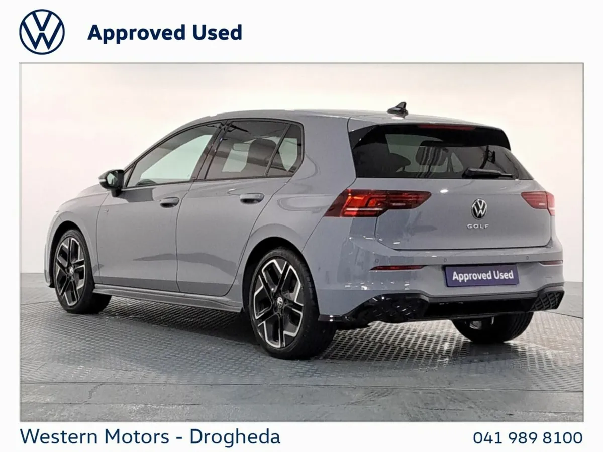 Volkswagen Golf GOLF R-LINE 2.0 TDI 150HP **AUTO** - Image 4