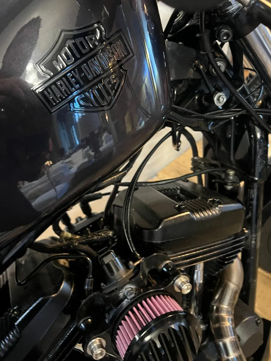 HARLEY DAVIDSON XL 2017 - Image 2