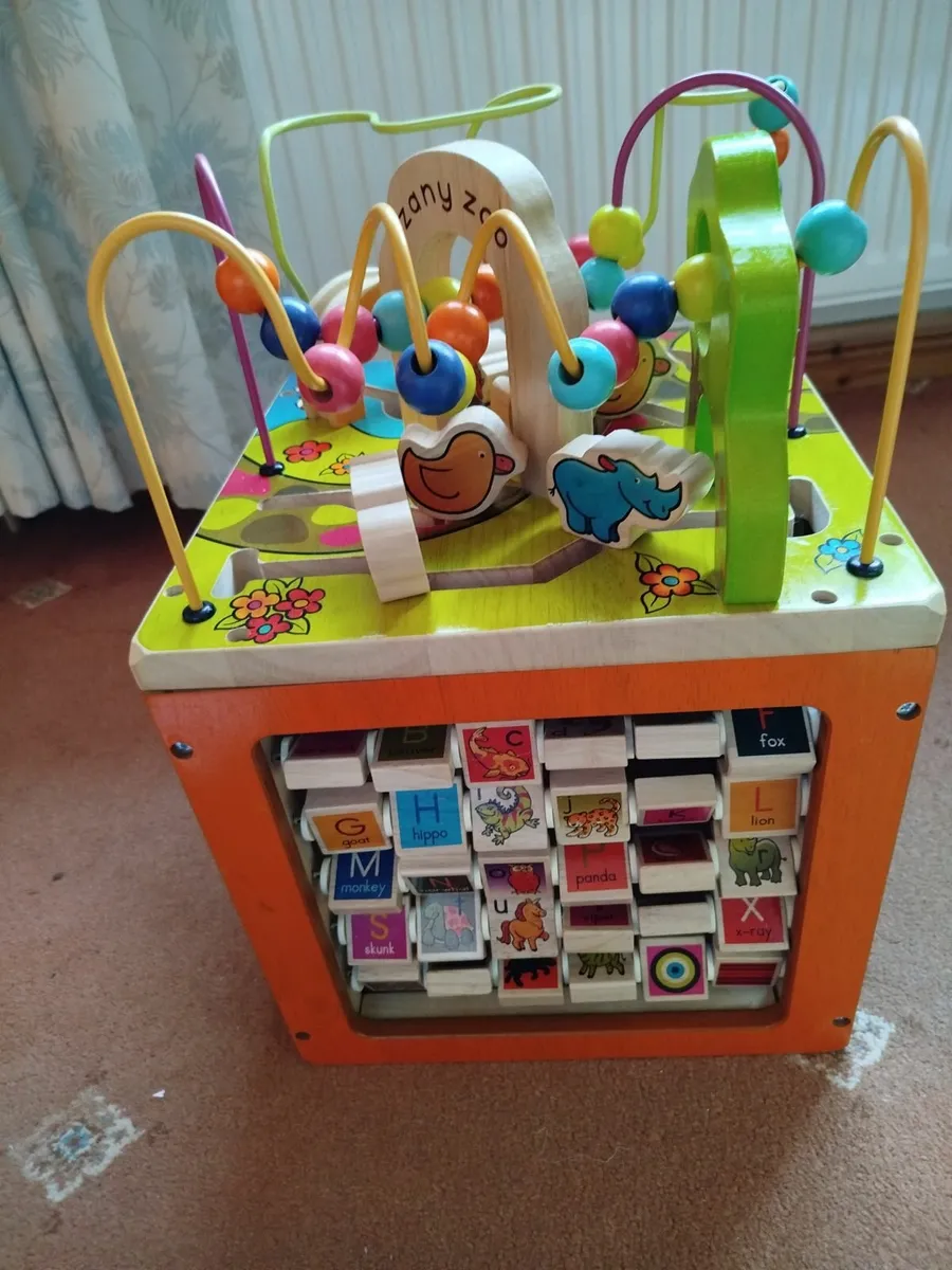 Zany Zoo Wooden Activity cube - Image 1