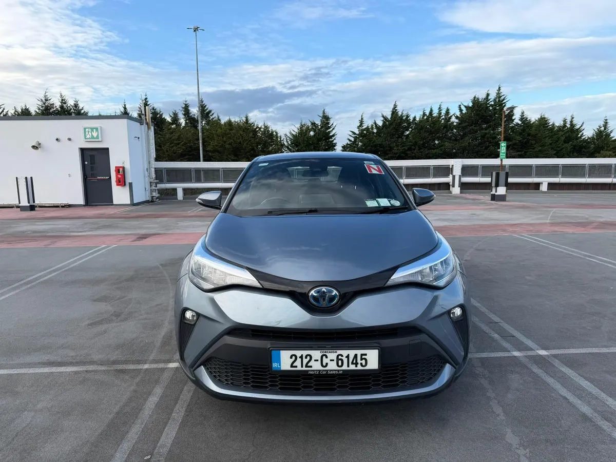 Toyota C-HR 2021 - Image 1